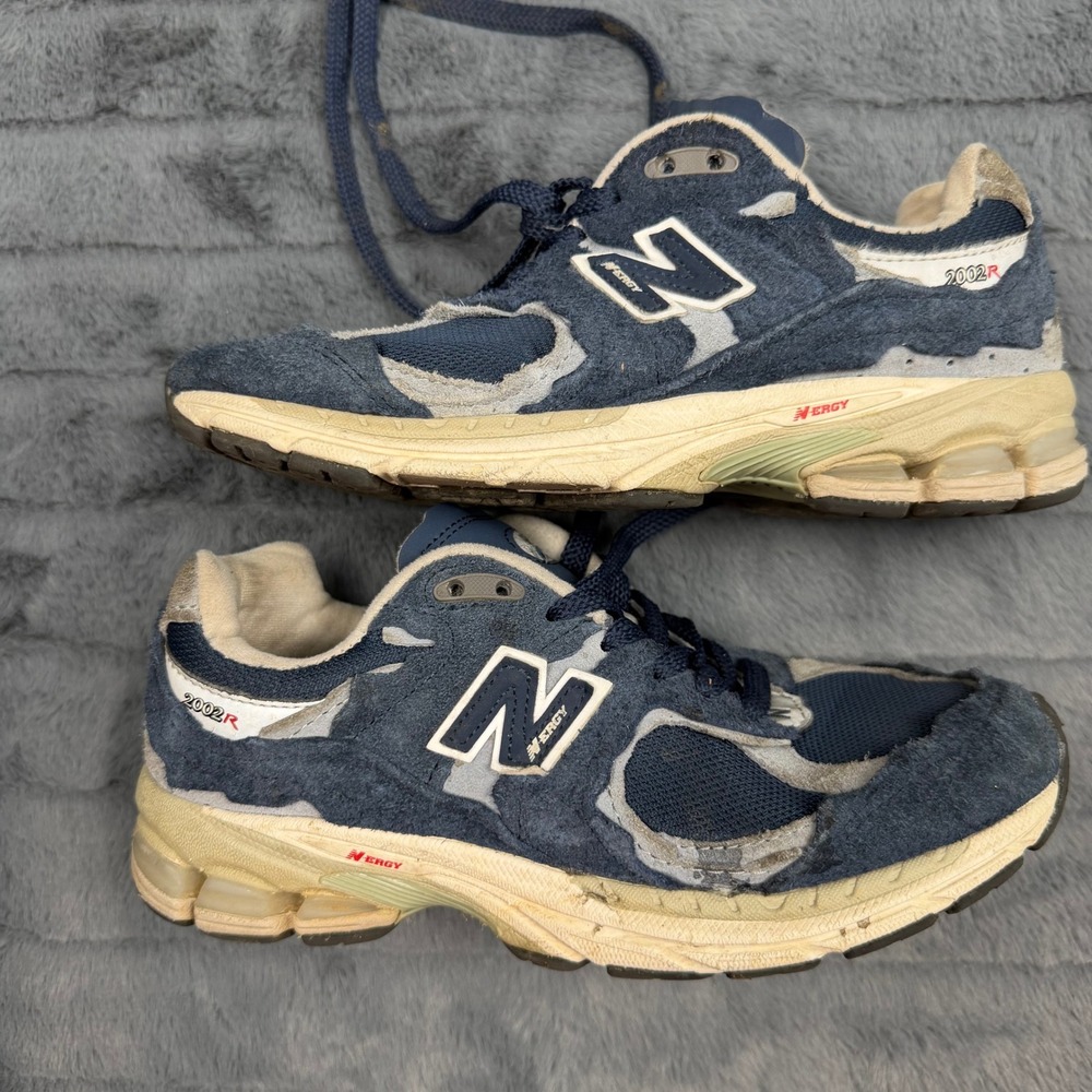 New Balance 2002R Protection Pack Navy M2002RDK Mens 5.5 Womens 7 Sneaker